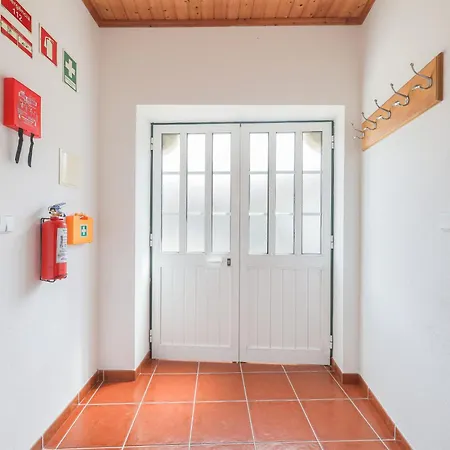 Charming Granite In Beautiful Surroundings