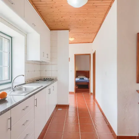 Charming Granite In Beautiful Surroundings 度假居 *