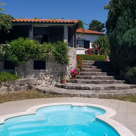 Charming Granite In Beautiful Surroundings *