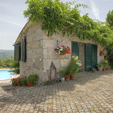 Holiday home Charming Granite In Beautiful Surroundings *