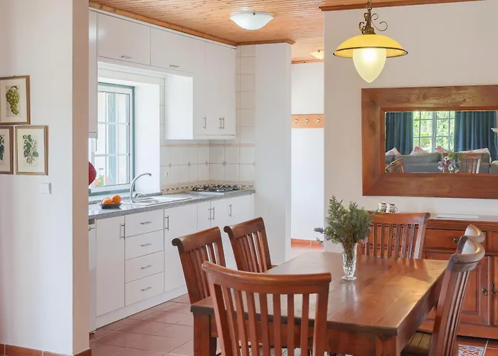 Charming Granite In Beautiful Surroundings *